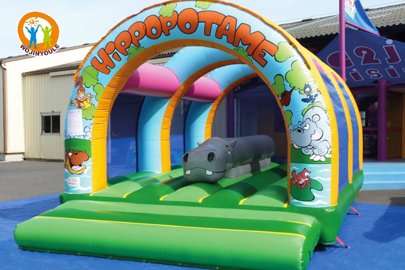 WB565 3 Arches Hippo Infatable Jumping Castle with Roof