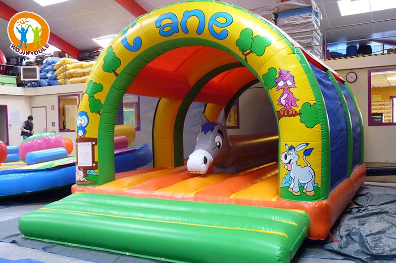 WB570 3 Arches Donkey Infatable Jumping Castle with Roof