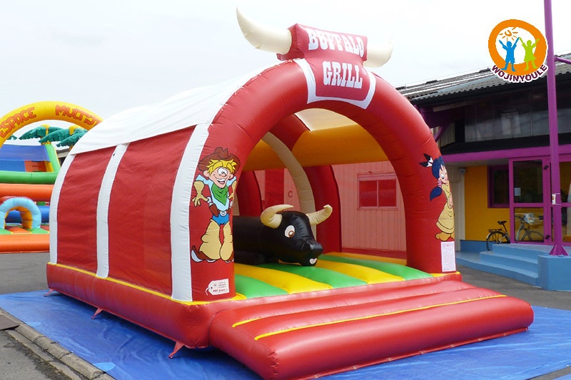 WB574 3 Arches Buffalo Infatable Jumping Castle with Roof