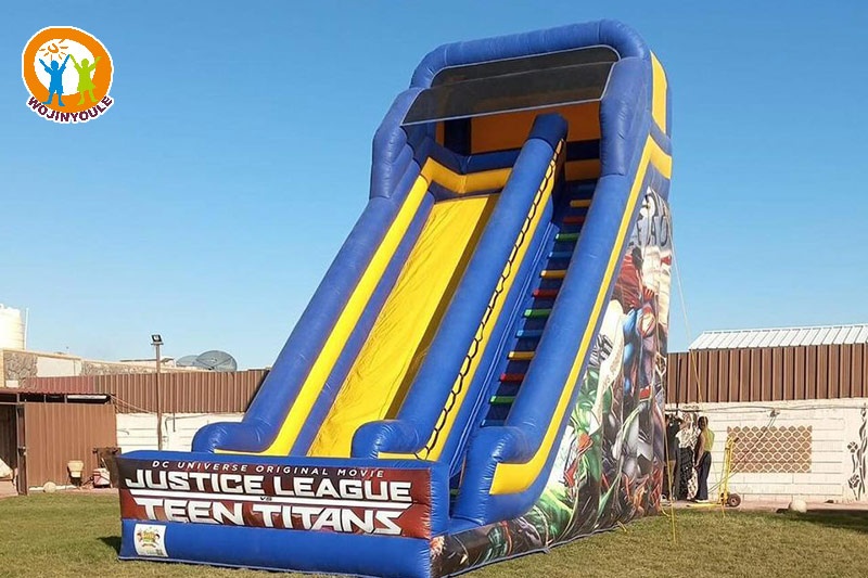 DS259 Justice League 23ft Tall Inflatable Dry Slide