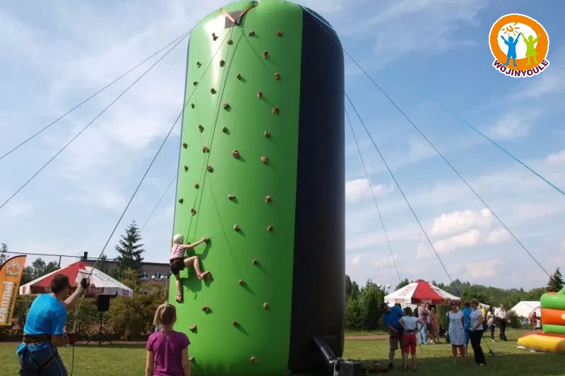 SG309 Inflatable Climbing Wall