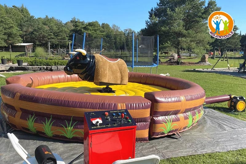 SG329 Mechanical Bull Rides Inflatable Interactive Game