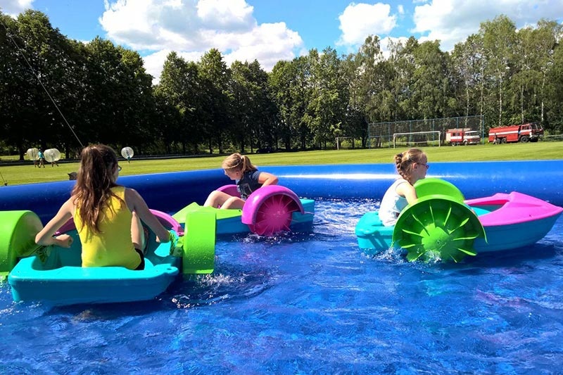 Kids hand paddle boat rides - fun for children