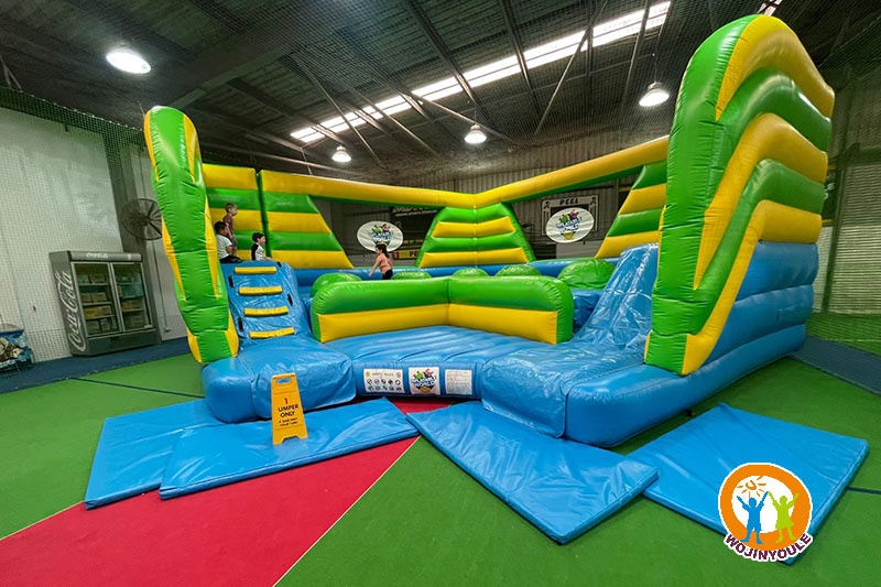 SG386 Extreme Ball Run Inflatable Wipeout Baller Obstacle Game